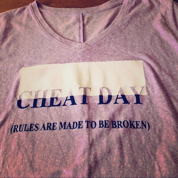 TekGear DryTek Activewear T-shirt, ‘Cheat day’, size small - Picture 2 of 13